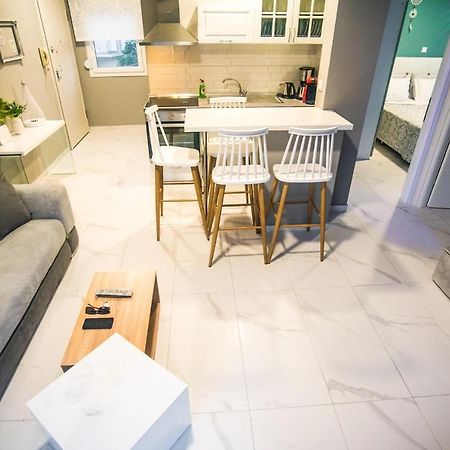 Diamond Lux Apartment PalaiónTsiflíkion Buitenkant foto
