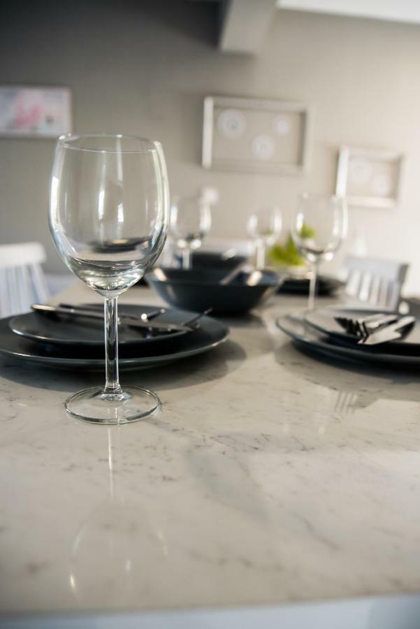 Diamond Lux Apartment PalaiónTsiflíkion Buitenkant foto